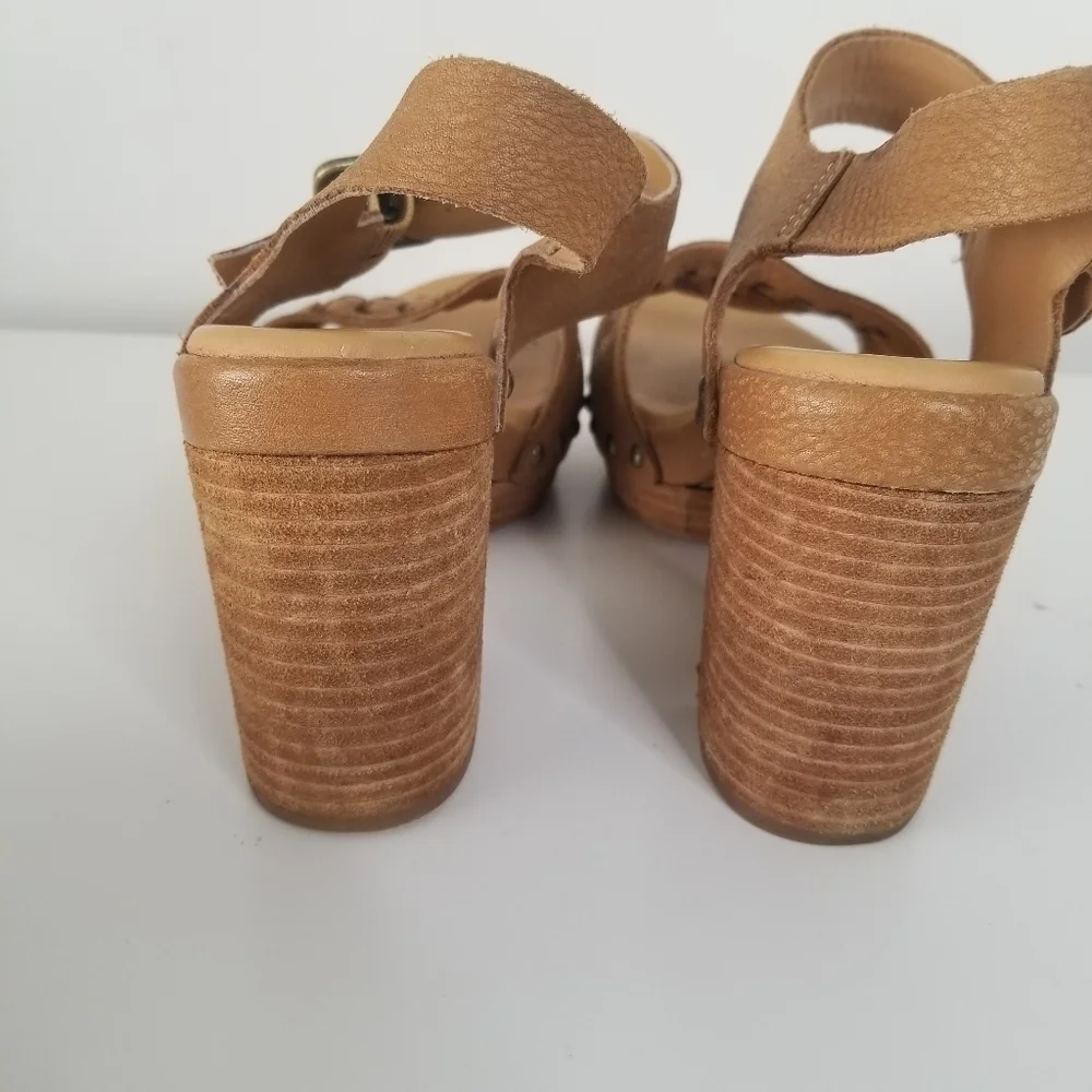 Kork-Ease Passilla Block Heel Platform Leather Sandals Size 7 Tan Studded